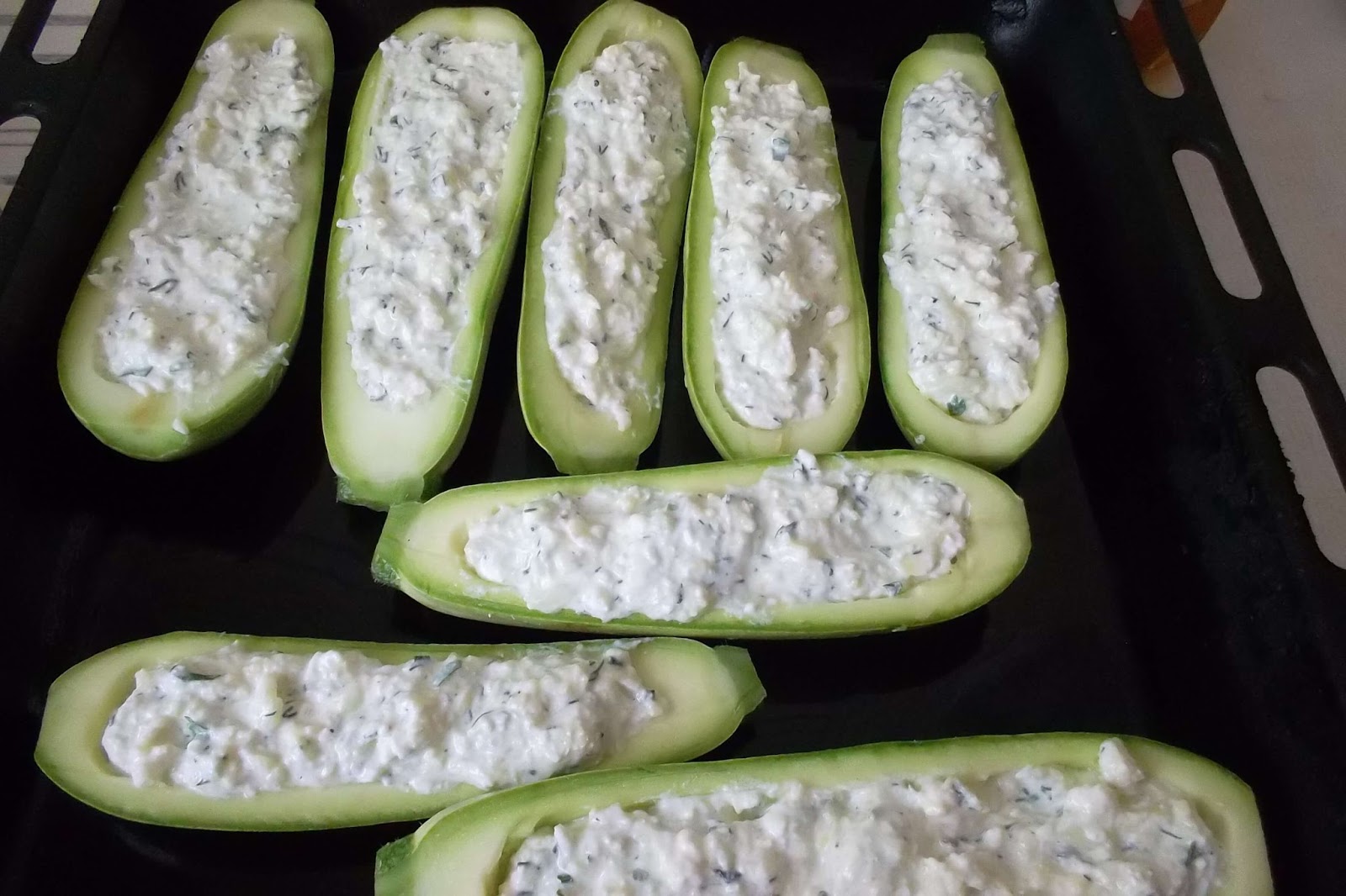 Кабачки с творожным сыром