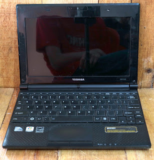 Notebook Toshiba NB500 Bekas