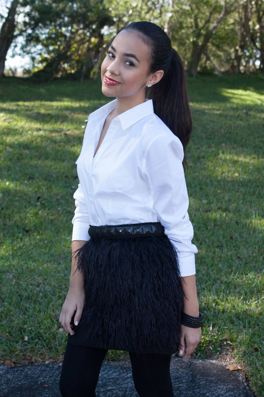 Toffy Feather Skirt main image 0