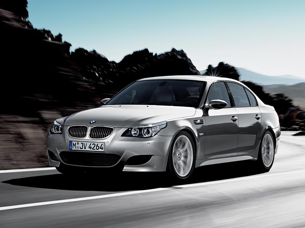  Gambar Mobil BMW  Ukuran Besar untuk Wallpaper