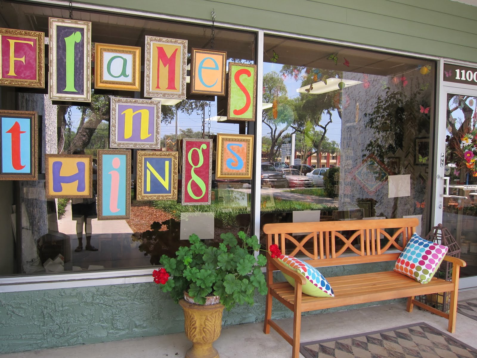 All things beautiful.... Frames 'n' things