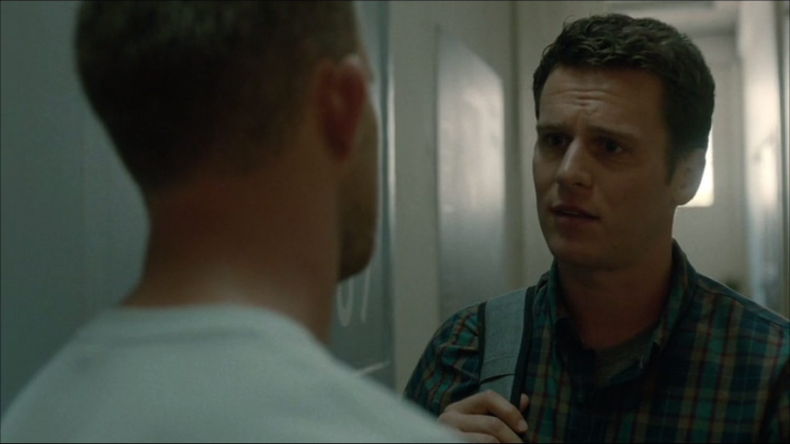 Looking Looking for Truth Review