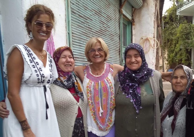 Tuba Özay Dereköy'de akraba ziyaretinde