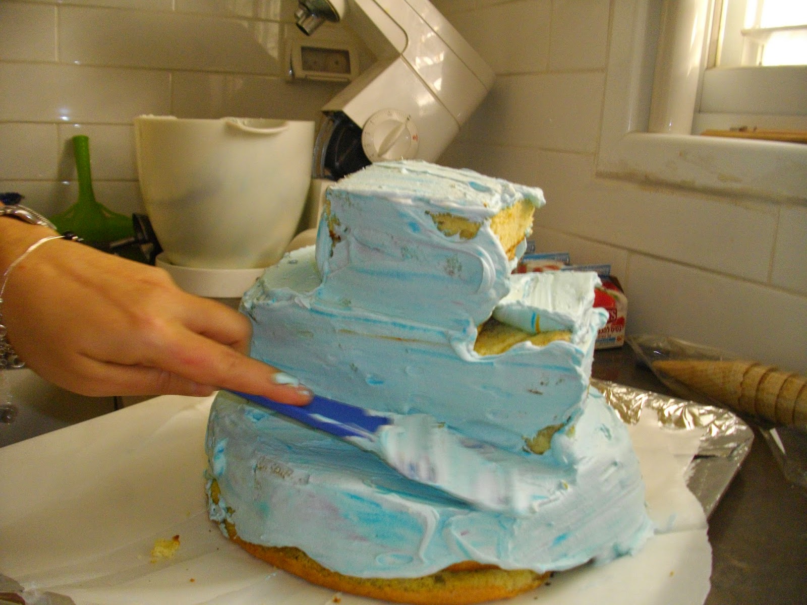 IMGP2870 - עוגת יומולדת בצורת ארמון