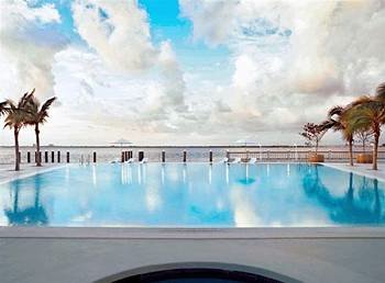 The Hip Urban S Guide Spa Playground Standard Miami The Spa Playground Inside Standard Miami Is Hands Down One Of Top Experiences I Have Ever Been To Just A Short Cab Ride From Heart South