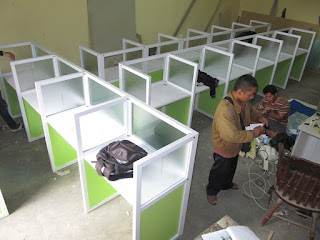 Kontraktor Interior - Cubicle Workstation 