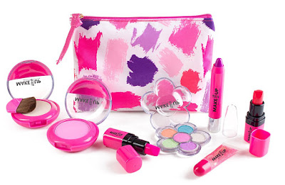 safe makeup for kids by makeitup organic makeup kits for tweens