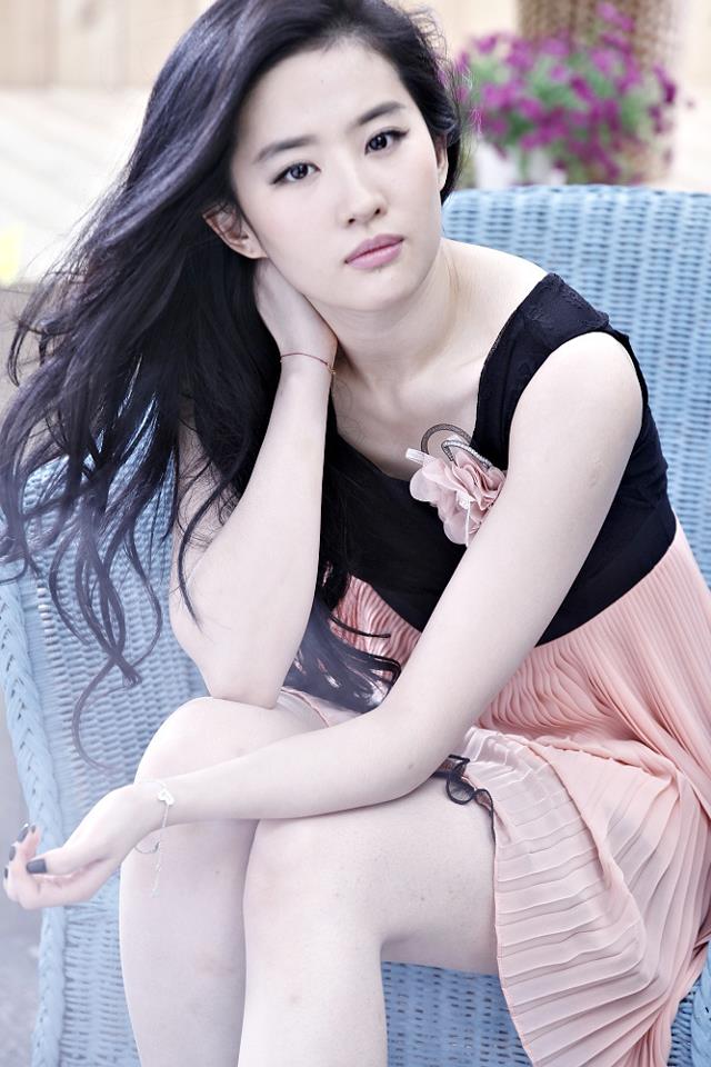 Liu Yi Fei Pictures I Found As Of March