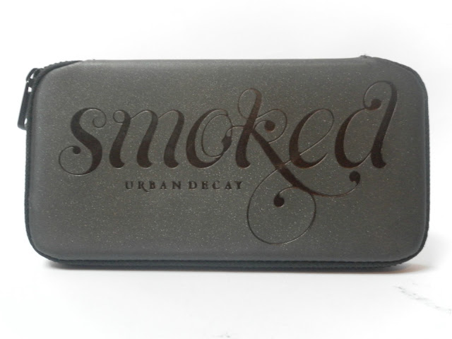 A picture of Urban Decay Smoked Eyeshadow Palette