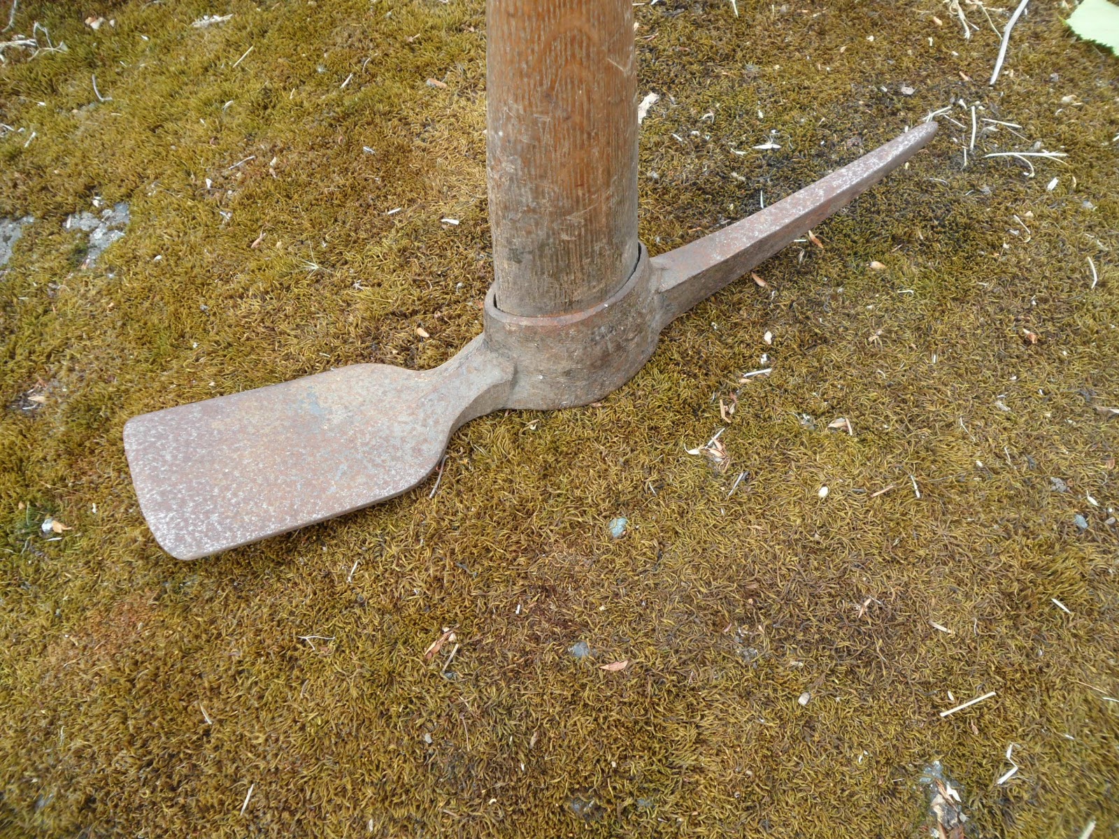 Four Bees US M1910 PickMattock, WW2 Issued, Warwood 1943, M1910