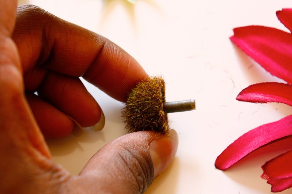 Zaaberry Super Easy Flower Pin