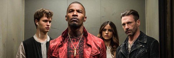 Ansel Elgort, Jamie Foxx, Eiza González y John Hamm en una escena de Baby Driver