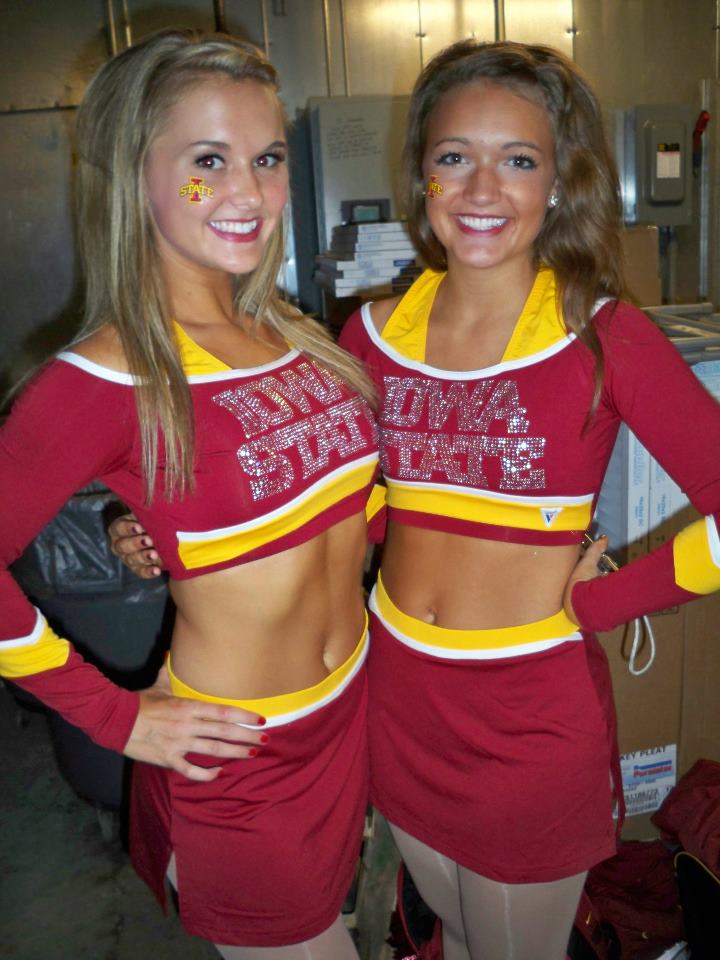 NFL and College Cheerleaders Photos Iowa State Cheerleaders