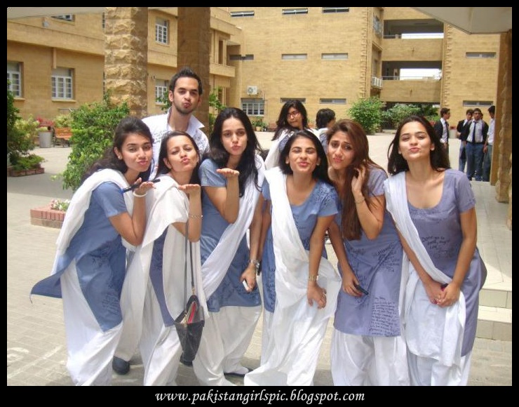 Pakistani girls pictures gallery 05/18/13