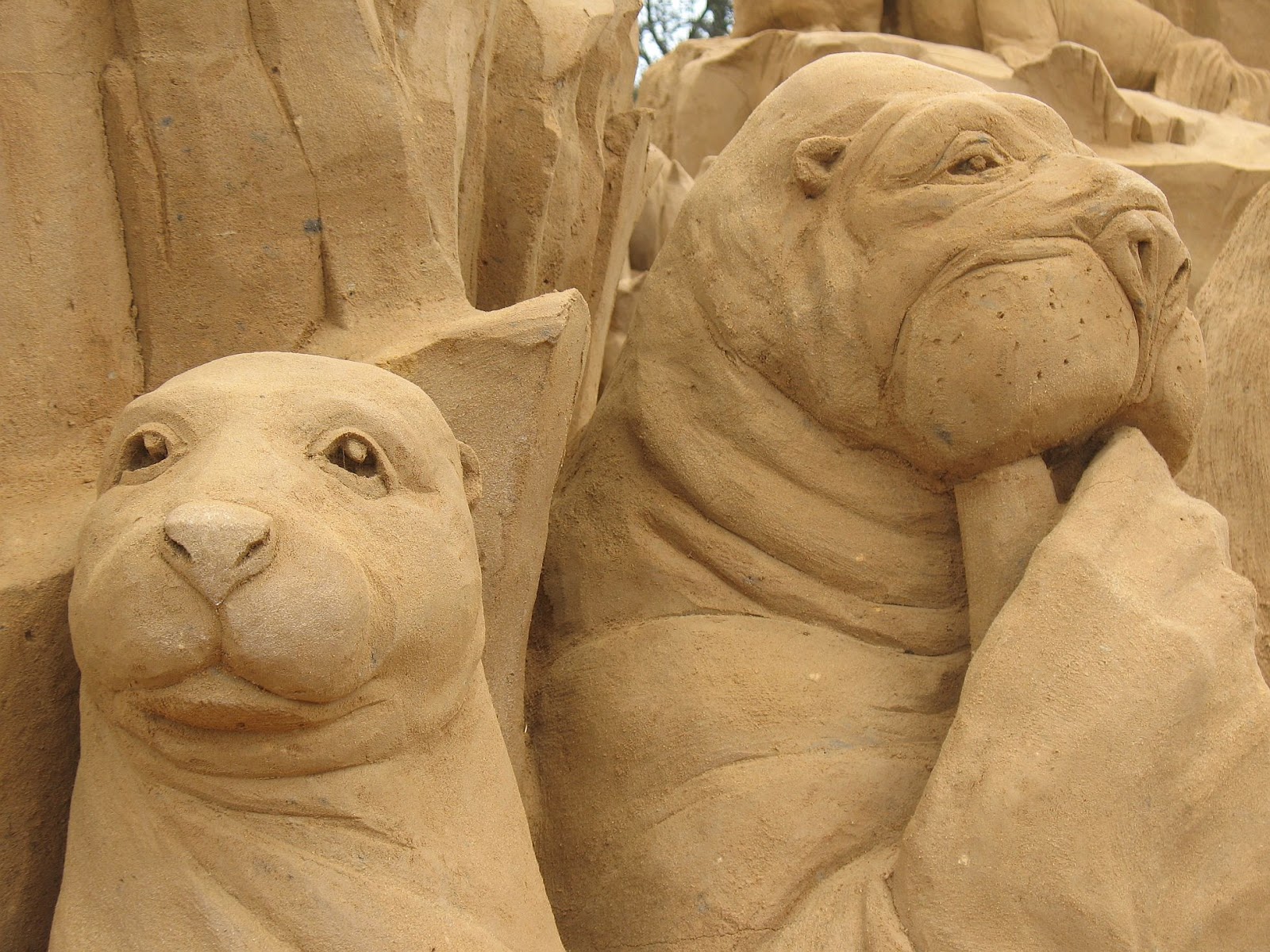 The amazing adventures of Cazzbo Sand Sculptures (Frankston Beach)