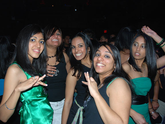 srilankan Hot model club party.