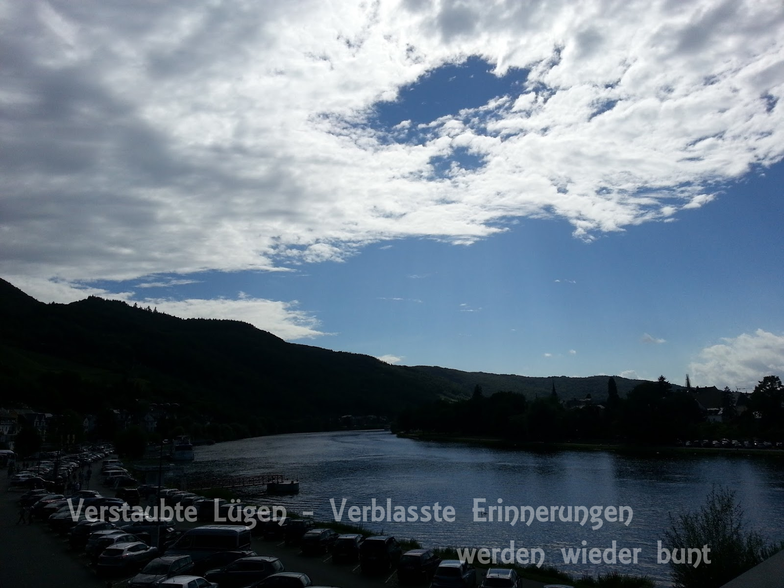 Verstaubte Lügen: Sind Sie ein glücklicher Mensch – Wo geht`s denn hier