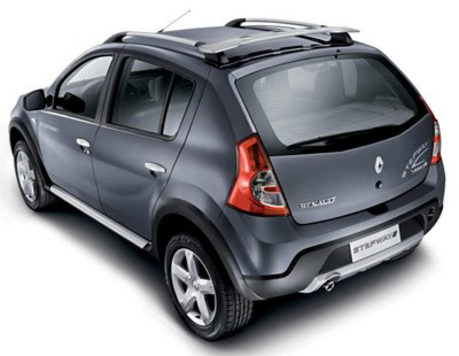 A step away Renault's Stepway Cars On rOll...