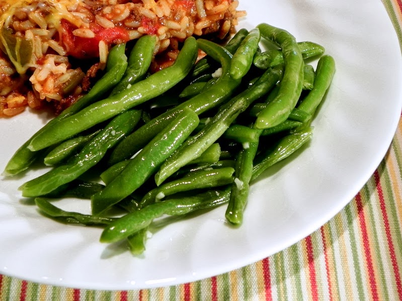 The Iowa Housewife Garlic Green Beans