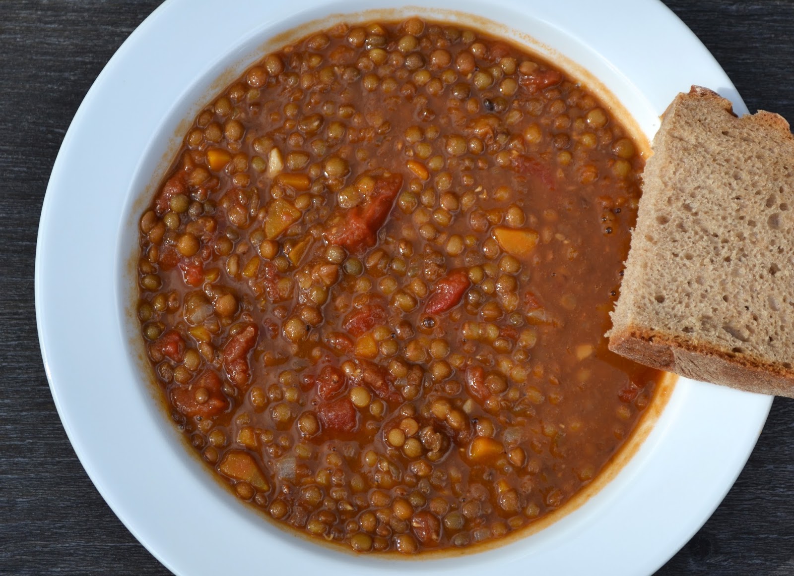 clubzimmer: Griechische Linsensuppe