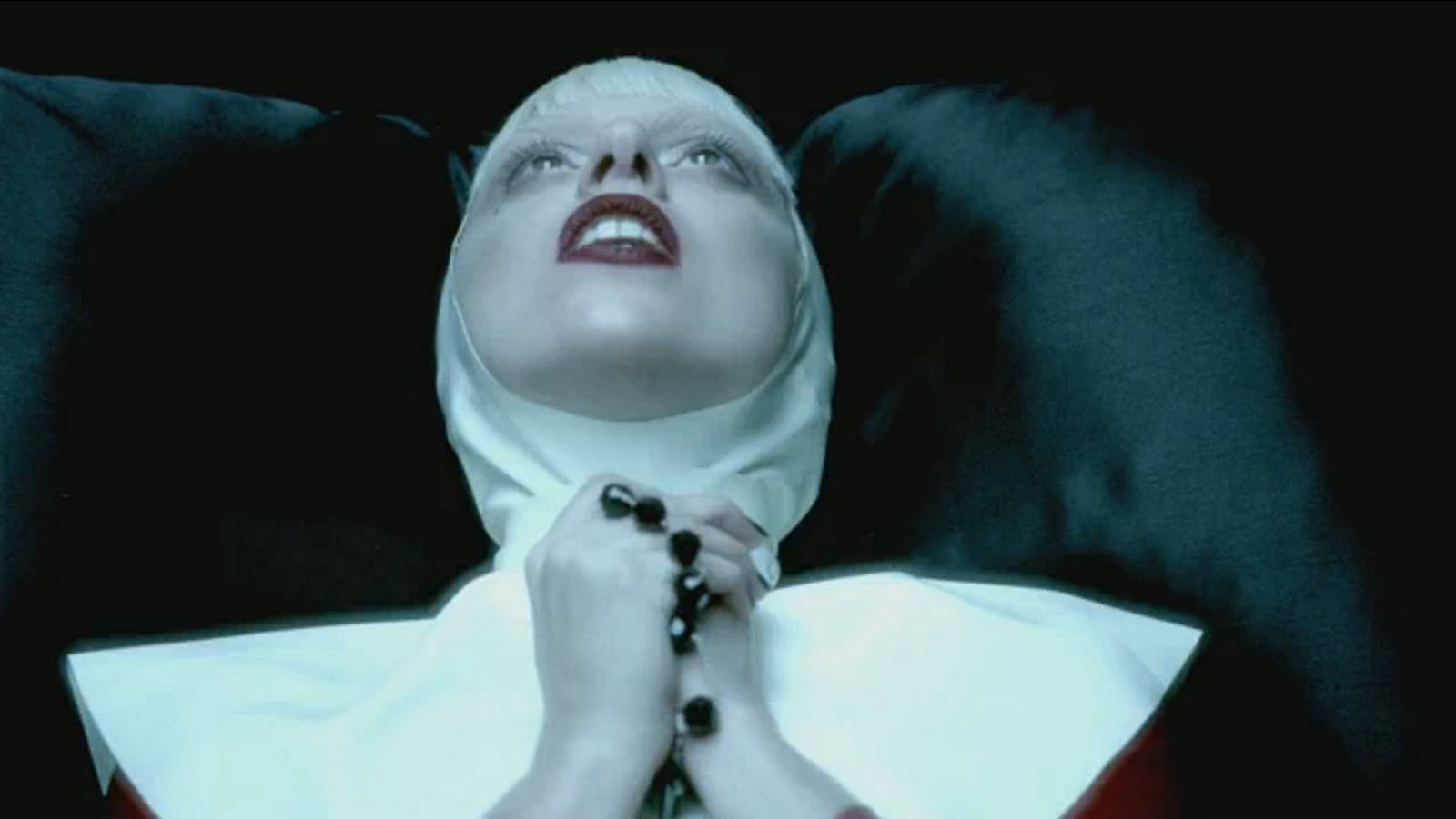 Леди гага алехандро клип. Леди Гага. Леди Гага монашка. Lady Gaga Алехандро. Алехандро леди Гага видеоклип.