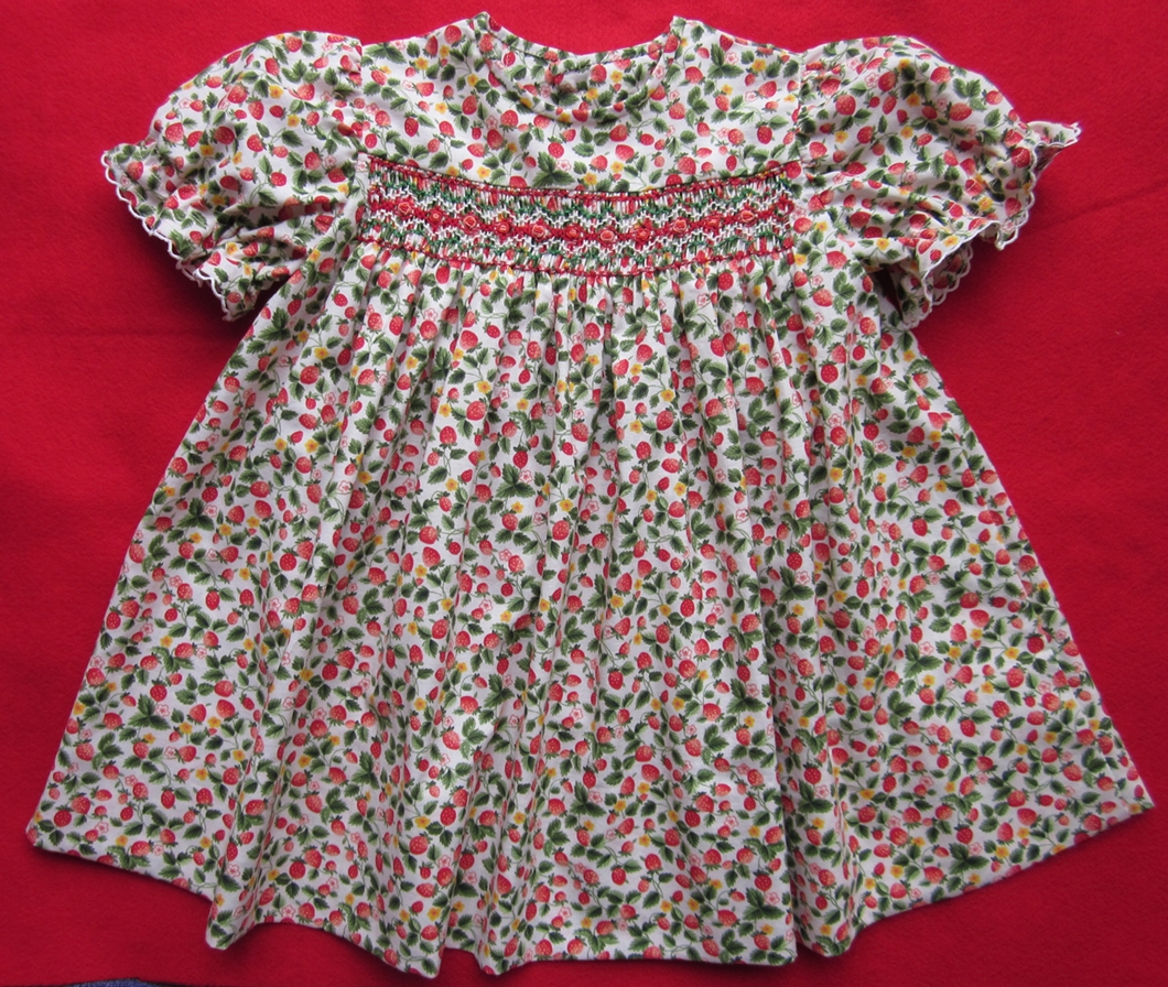 Lyn's Needlecase: Strawberry Print Smocked Dress