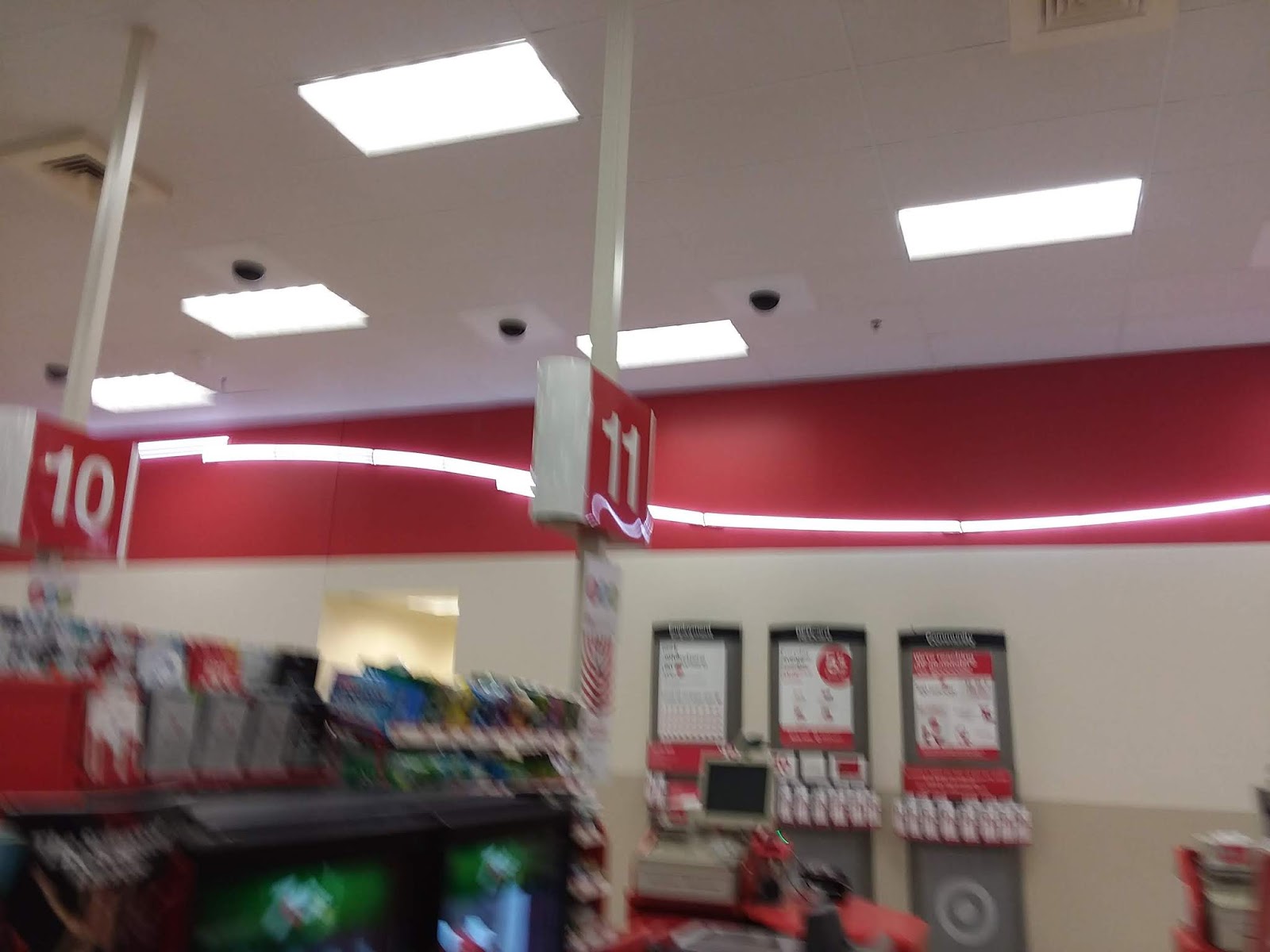 RPAmesKmartFan26 Store Documentries Target Salem MA (05/28/2018)