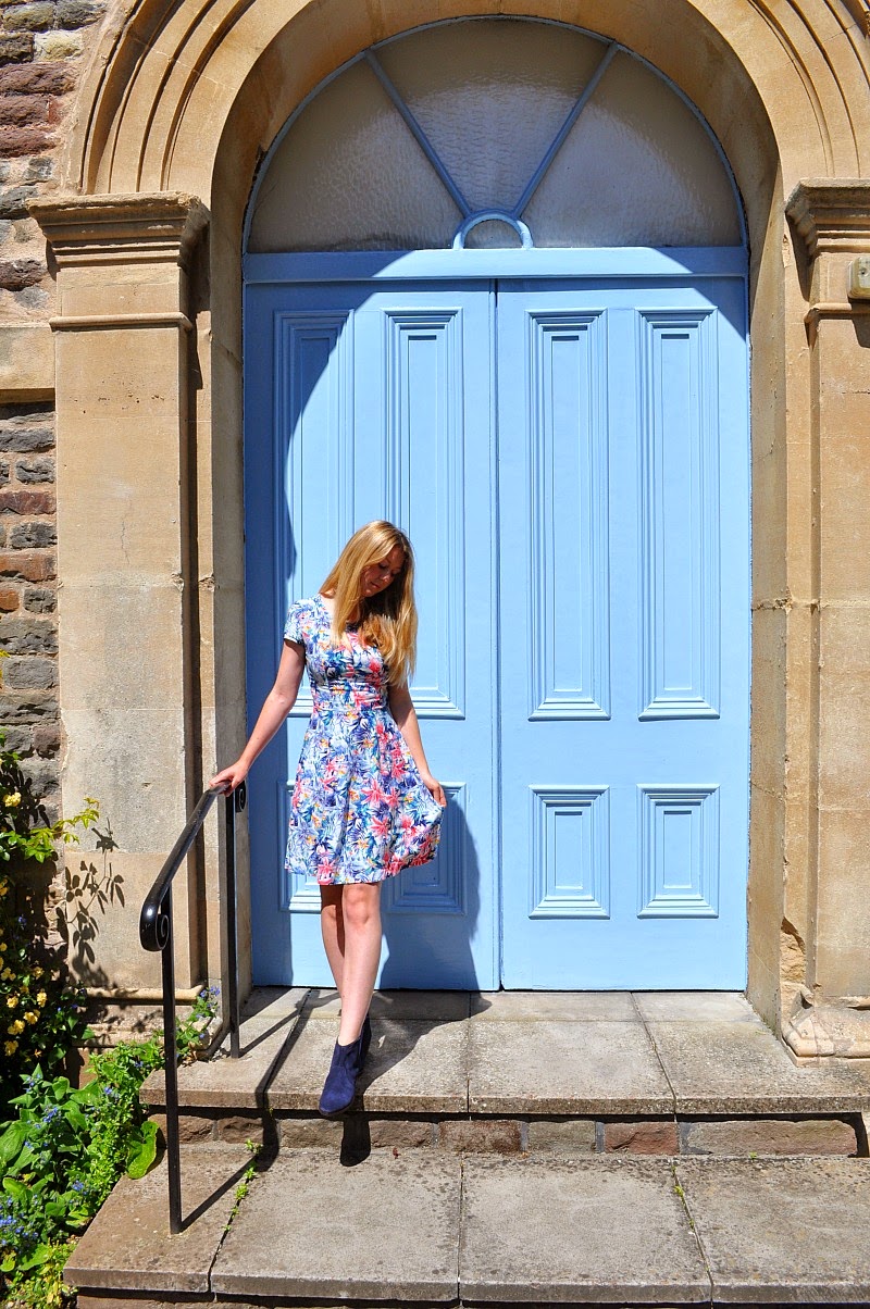 MAMA STYLE // BODEN BLUE SUEDE BOOTS AND SPRING DRESS | WILD & GRIZZLY