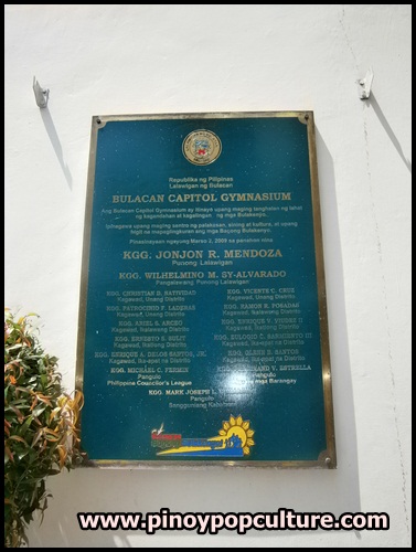 Bulacan Capitol Gymnasium, Bulacan, markers
