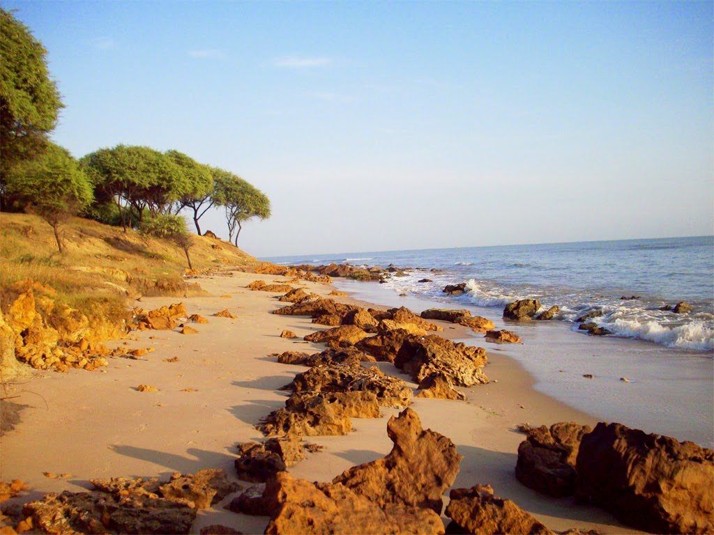 info+keindahan+pantai+sowan+tuban