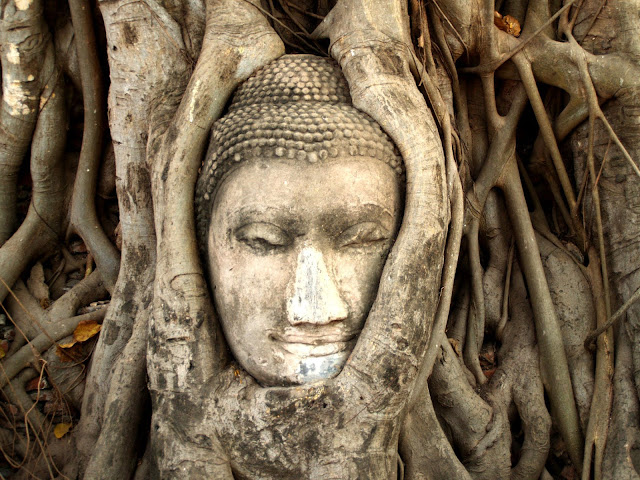 The high priesthood sculptures in the world The high priesthood sculptures in the world