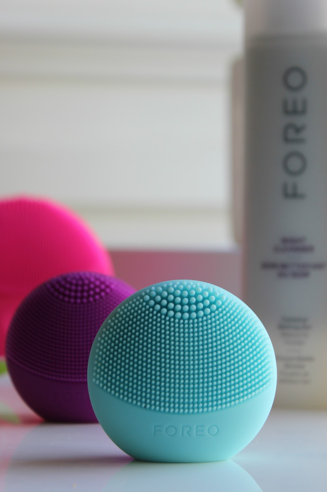 Foreo Luna Play Review | Sunday Girl
