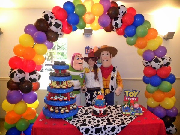 Bows with Balloons &#8211; Children&#8217;s Parties Decoration