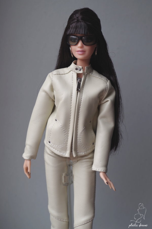 Plastic Dreams Dolls :: Barbie et miniatures: Harley-Davidson Barbie Doll