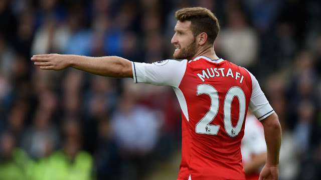 Arsenal, Mustafi için servet istedi!