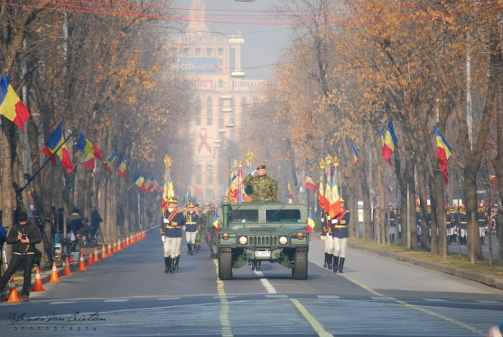 1 Decembrie 2011 - La multi ani Romania