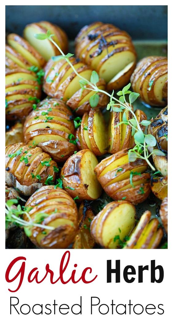 Garlic Herb Roasted Potatoes - the easiest and best roasted potatoes with olive oil, butter, garlic, herb and lemon. Great side dish for Easter! | rasamalaysia.com