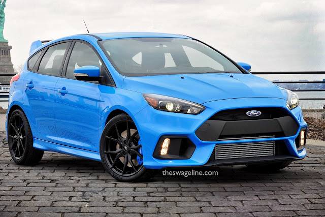 Ford Focus RS with new badge location