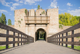 Rocca Brancaleone - Pontile fortifica ingresso - Ravenna Ingresso Rocca
