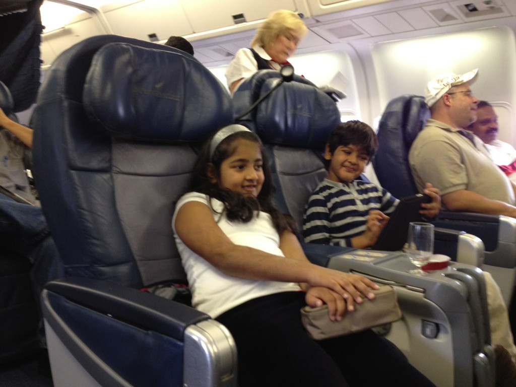 Actor Ronit Roy Kids Daughters Ona, Aador & Son Agasthya