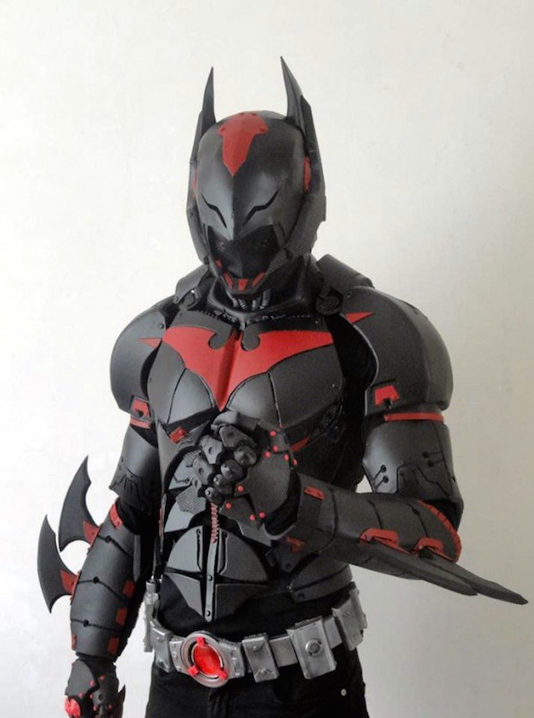 Ultra Tendencias: Impresionante armadura cosplay de Batman Beyond