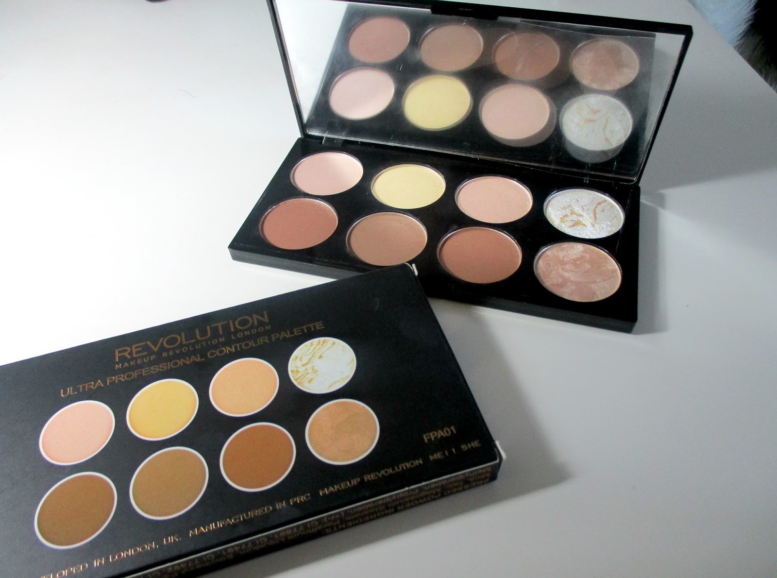 Makeup revolution Ultra contour palette review