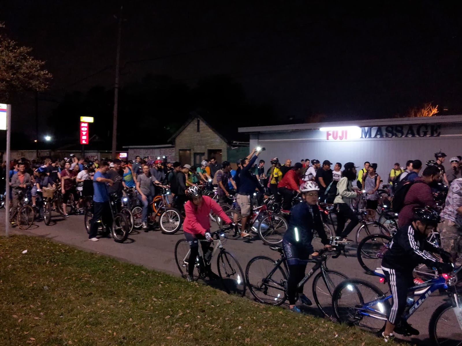 critical mass cycling