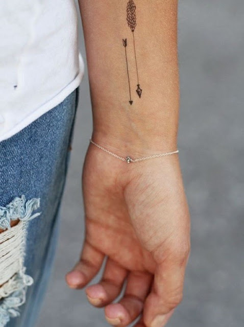 Mini tatuagens femininas Mini tatuagens femininas