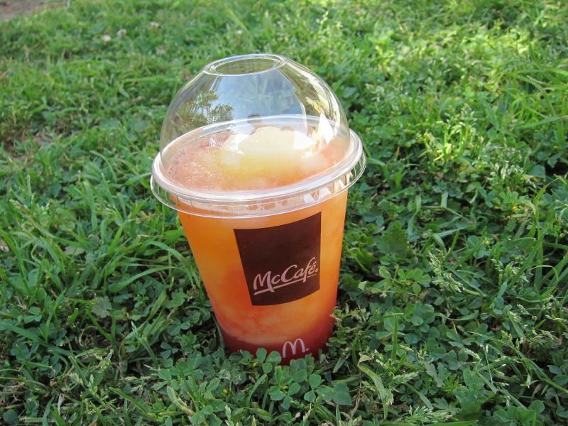 Review McDonald's New Frozen Strawberry Lemonade