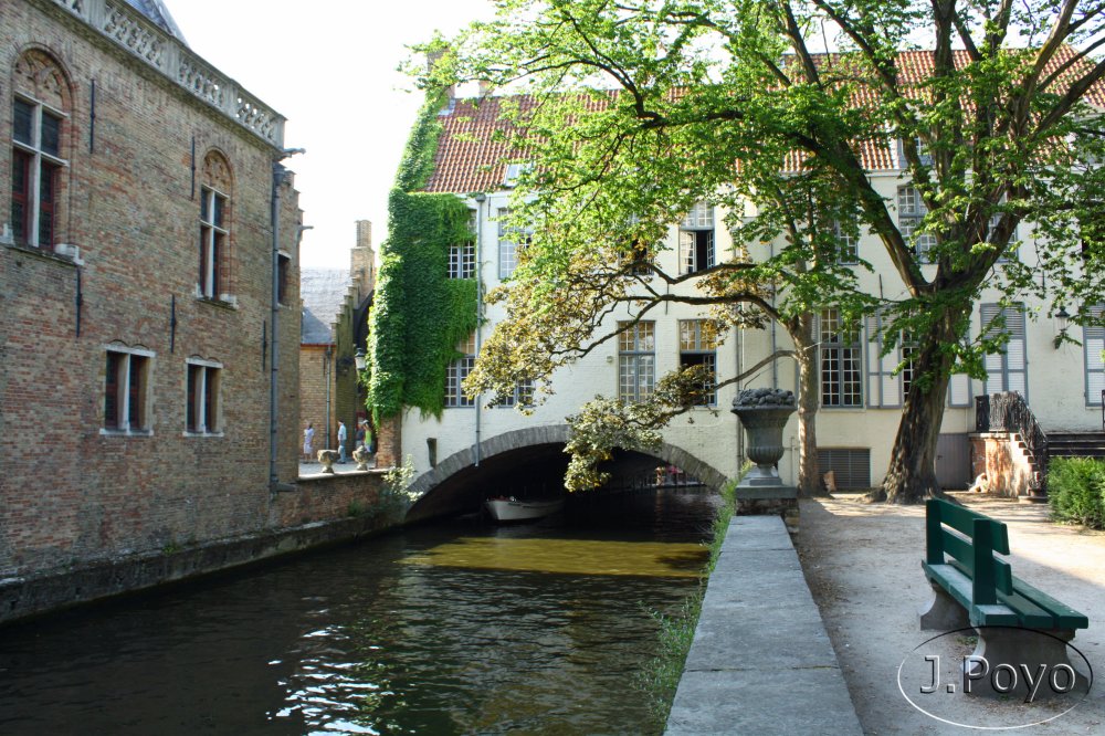 Canales de Brujas