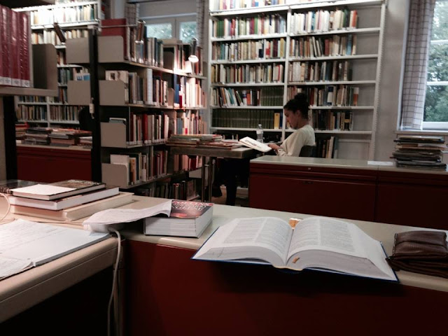 Cartastraccia Pubblicazioni jpg (640x480)