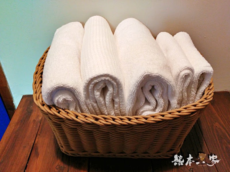 苗栗三義龍騰村百年大院古厝|焉美術行館|老屋重生傳統與現代的融合