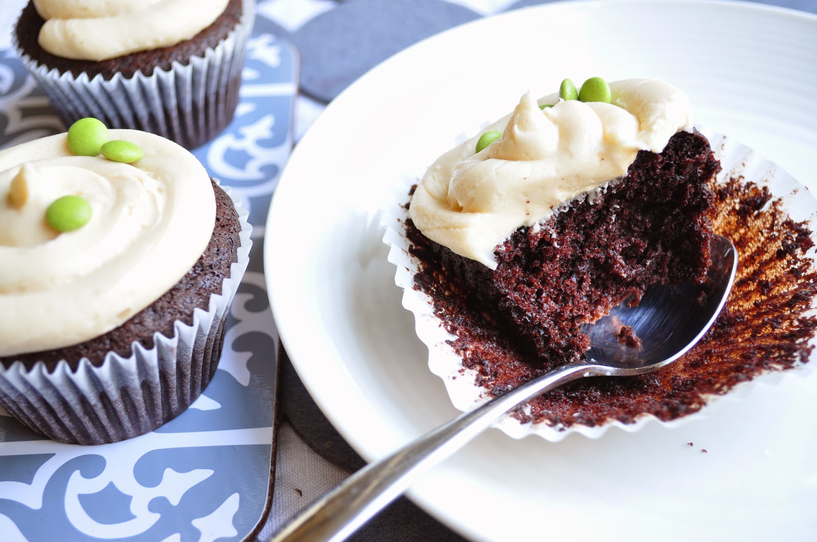 Busy Eating: Guinness Chocolate Cupcakes with Baileys Buttercream Icing
