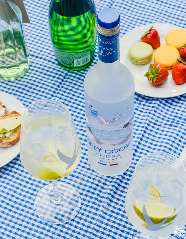 Grey Goose® Le Grand Fizz Cocktail Recipe + Win a Grey Goose® Summer